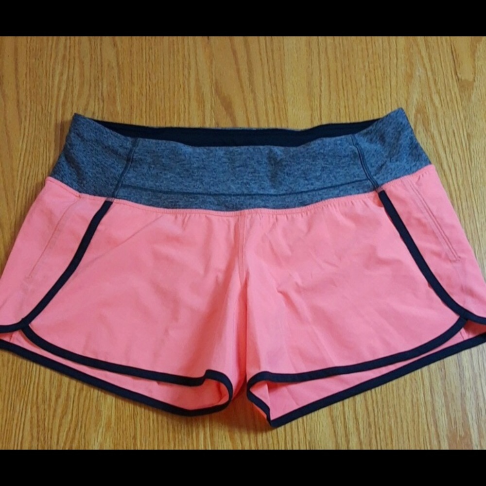Lululemon Speed Up shorts like new